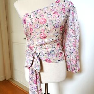 Women's Express blouse/top floral long sleeve one shoulder size medium
